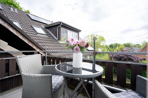 صورة غير مصنفة، 4 من 21، زرّ