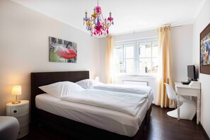 Uklassifisert bilde, 2 av 20, knapp