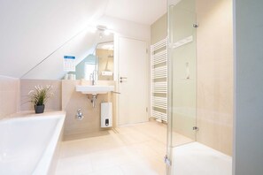 تجهيزات دش، مناشف