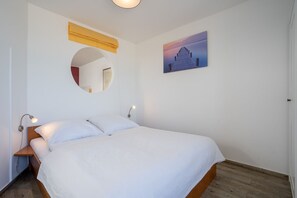 صورة غير مصنفة، 4 من 24، زرّ