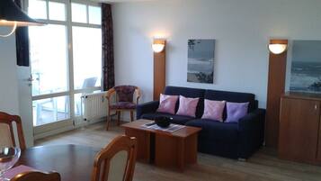 Fernseher, Stereoanlage