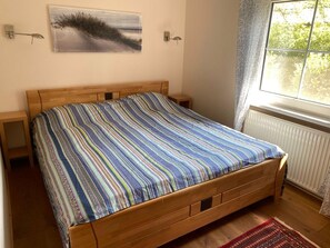 2 bedrooms, WiFi - "strandmuschel" - Ferienhaus "strandmuschel" für 3 Erwachsene und 1 Kind bis 12 Jahre (Timmendorfer Strand)