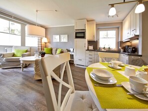 صورة غير مصنفة، 4 من 20، زرّ