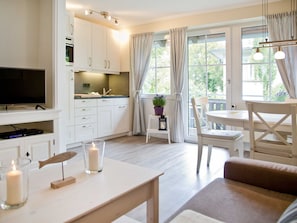 صورة غير مصنفة، 3 من 12، زرّ