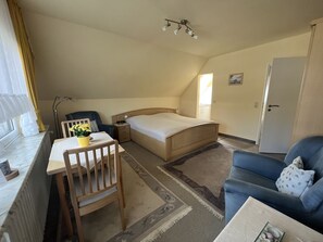 Unclassified image, 2 of 9, button