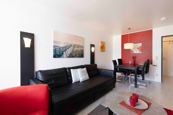 Unclassified image, 1 of 13, button