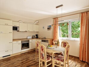 Unclassified image, 3 of 20, button - (STR132a) Holiday apartment "Maren am Meer Strandwohnung" F*** - Holiday apartment (Timmendorfer Strand)