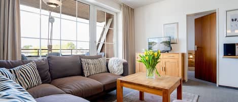 Télévision, lecteur de DVD, chaßne hi-fi