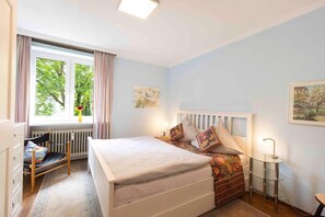 Unclassified image, 4 of 19, button - (PAR1c) Holiday apartment "Weßling" - Holiday apartment "Weßling" up to 3 persons (Timmendorfer Strand)