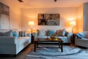Smart TV, DVD player, video library - Emerald Villa - Sandestin®  2BR/2.5BA Cart/Beach! (Miramar Beach)
