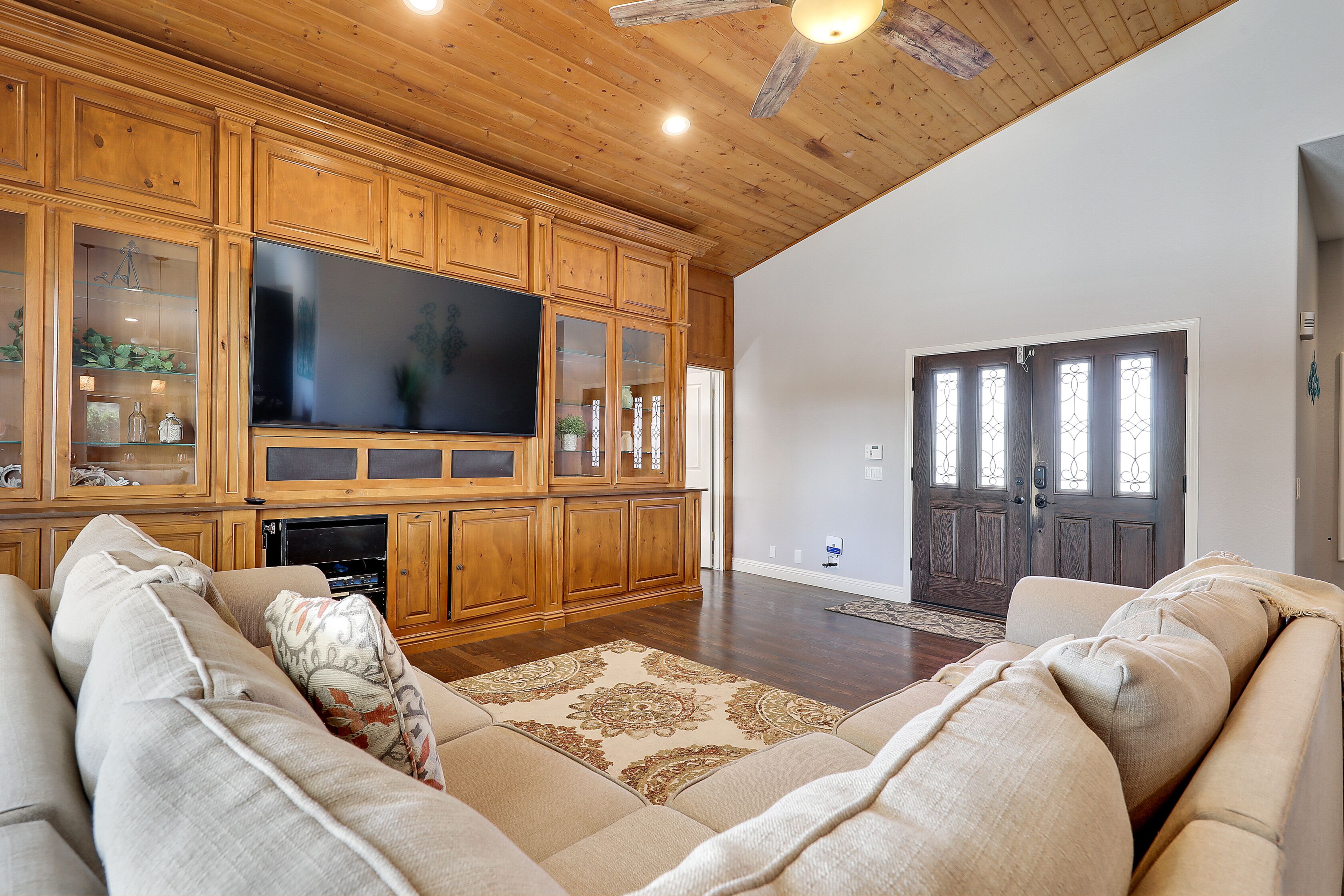 Private Desert Resort style home, sleeps 10+