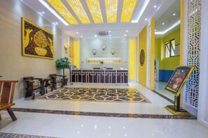 Unclassified image, 2 of 30, button - Beautful holiday lnn (Jinghong)