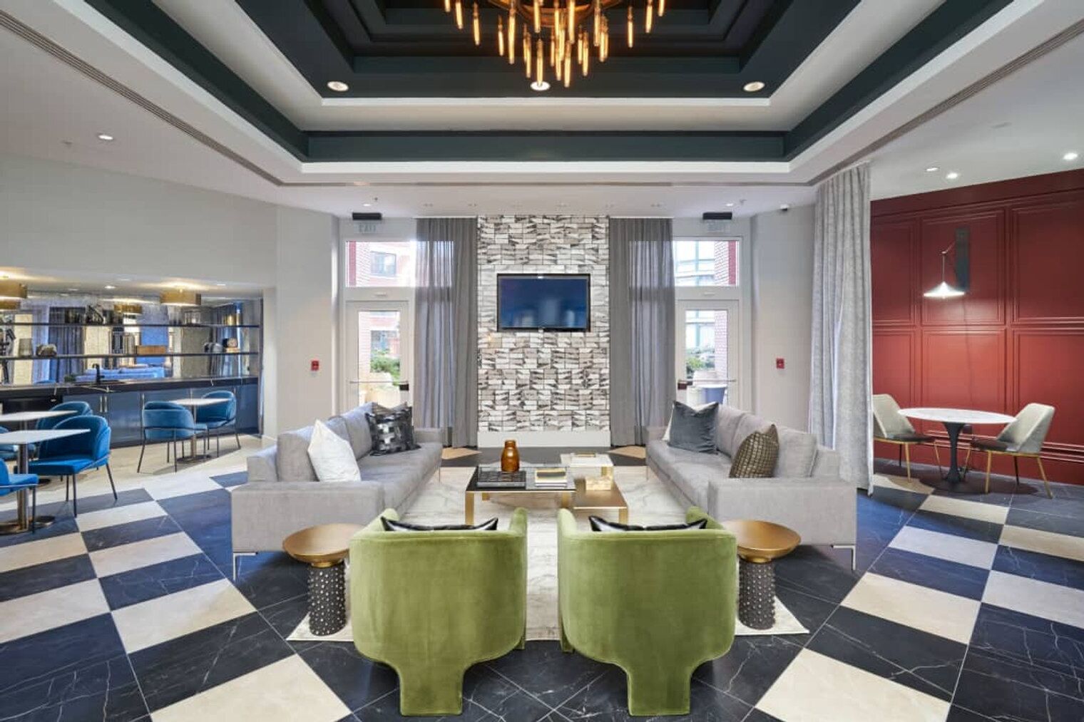 Télévision, chaîne hi-fi