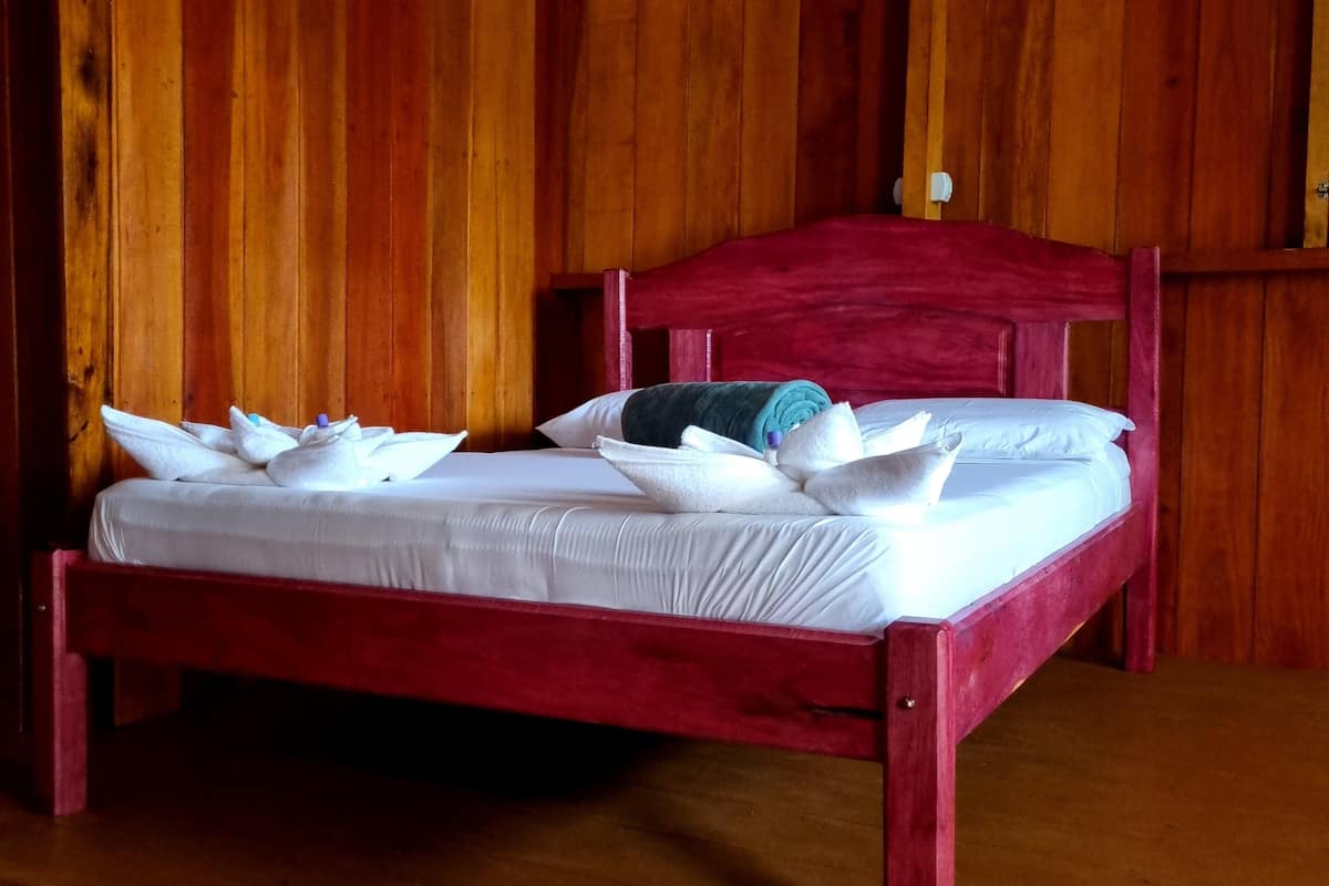 Chambre Standard double ou avec lits jumeaux | 1 chambre, literie hypoallergénique, accÚs au Wi-Fi (inclus)