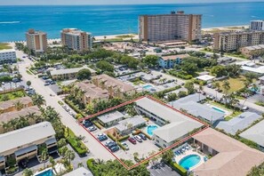 Apartment (Gorgeous Nautical Condo Near Beach) | Außenbereich