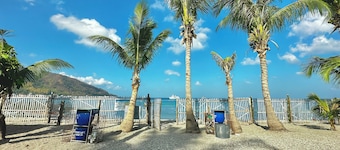 Manzil Anilao B&B Superior bedroom U3