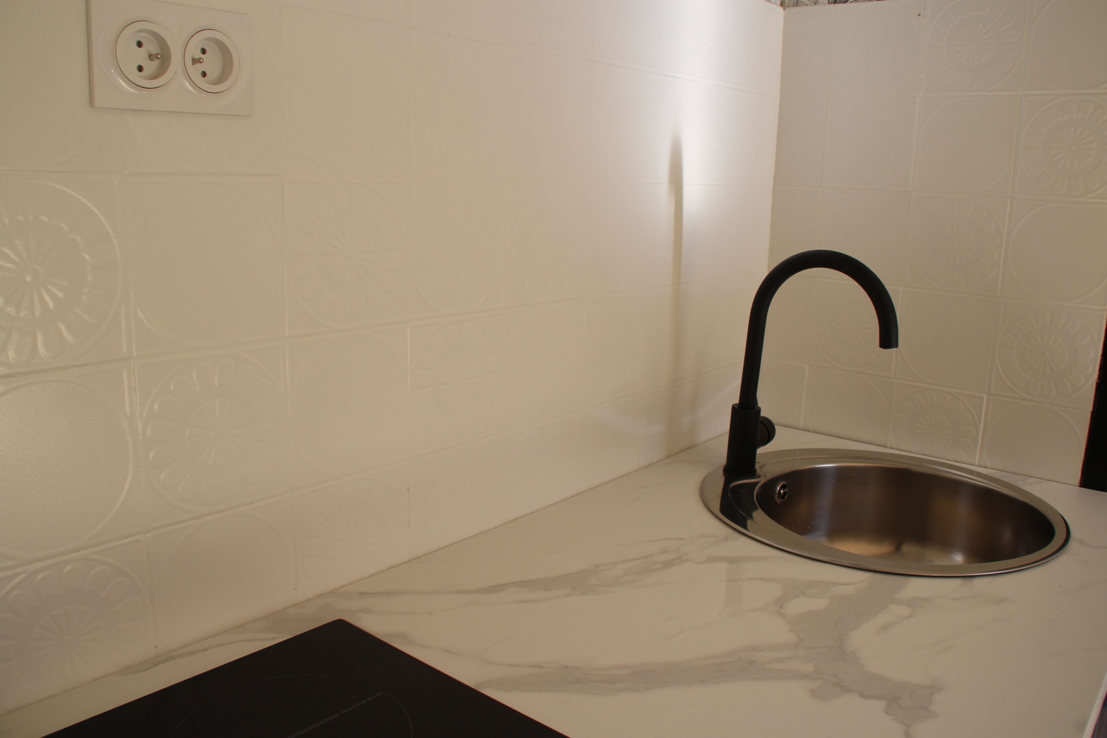 Cozy 3-star studio 2 steps from the Thermes in the Pyrenees in an atypical building