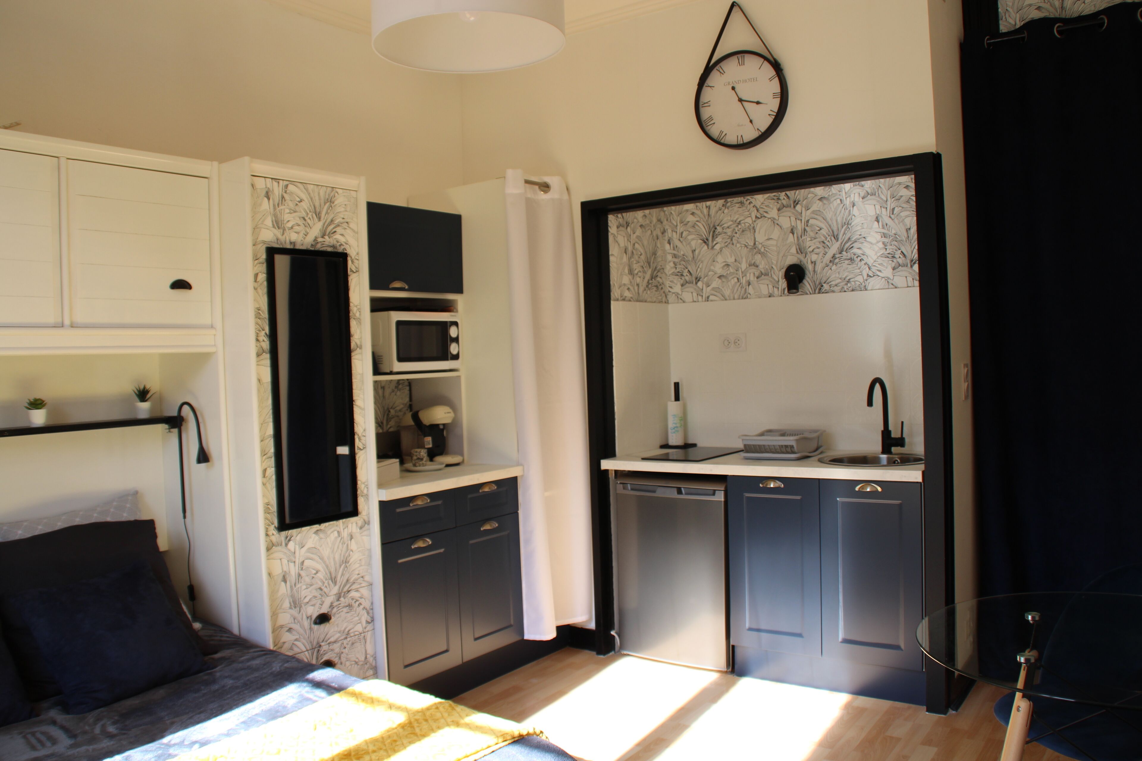 Cozy 3-star studio 2 steps from the Thermes in the Pyrenees in an atypical building