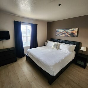 3 bedrooms, iron/ironing board, travel cot, free WiFi