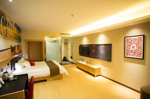 Thank Inn Hotel (Guangcai Great Market)