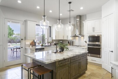 Arcadia by AvantStay | Breathtaking Oasis in Scottsdale w/ Pool & Hot tub