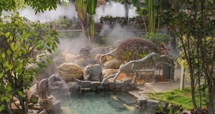 Zhangzhou Longjia Hotel