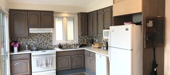 Spacious Convenient place, 10 min from Downtown