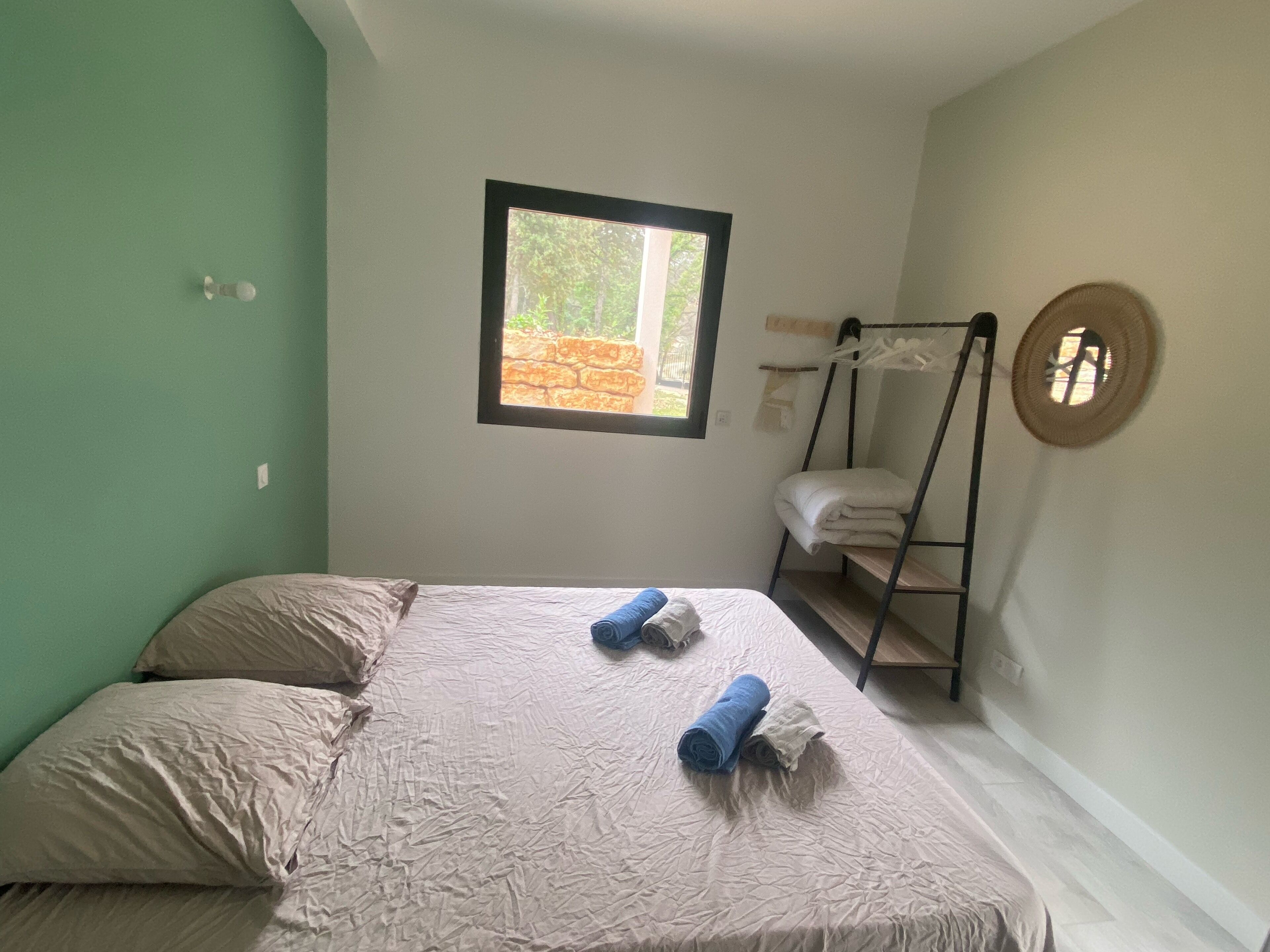 Magnificent villa with swimming pool