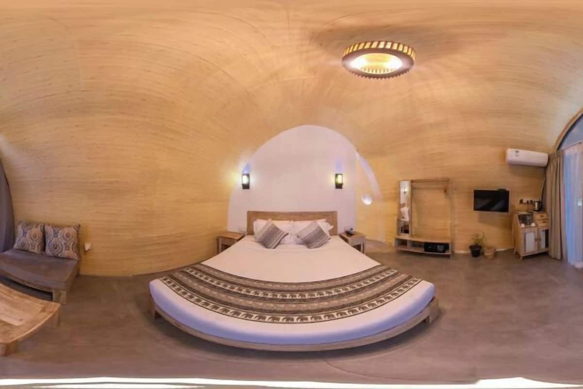 1 bedroom, minibar, in-room safe, desk