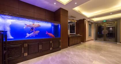 Yijiangdong Boutique Hotel.