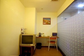 Room - Makeboat Hotel (Zhuhai Lovers Road Riyuebei Branch) (Zhuhai)