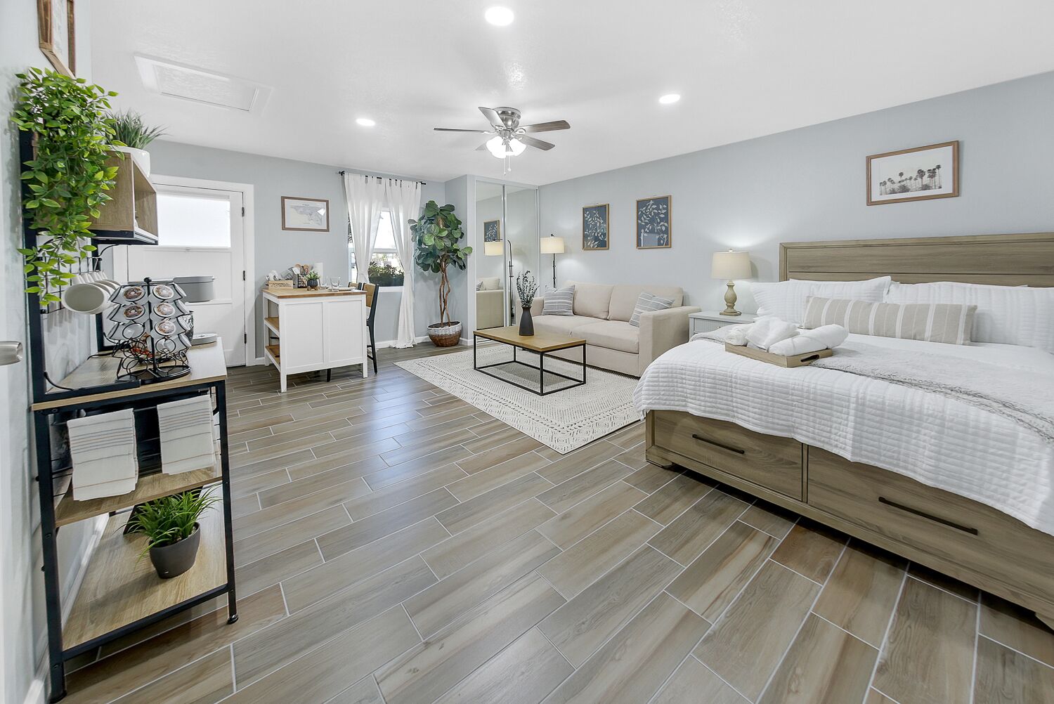 Charming Studio centrally located between Downtown LA & Disneyland