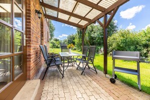 Luokittelematon kuva, 2 kautta 23, painike