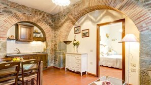 10 camere, ferro/asse da stiro, Wi-Fi