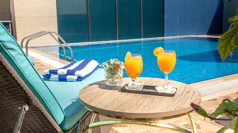 Al Mansour Plaza Hotel