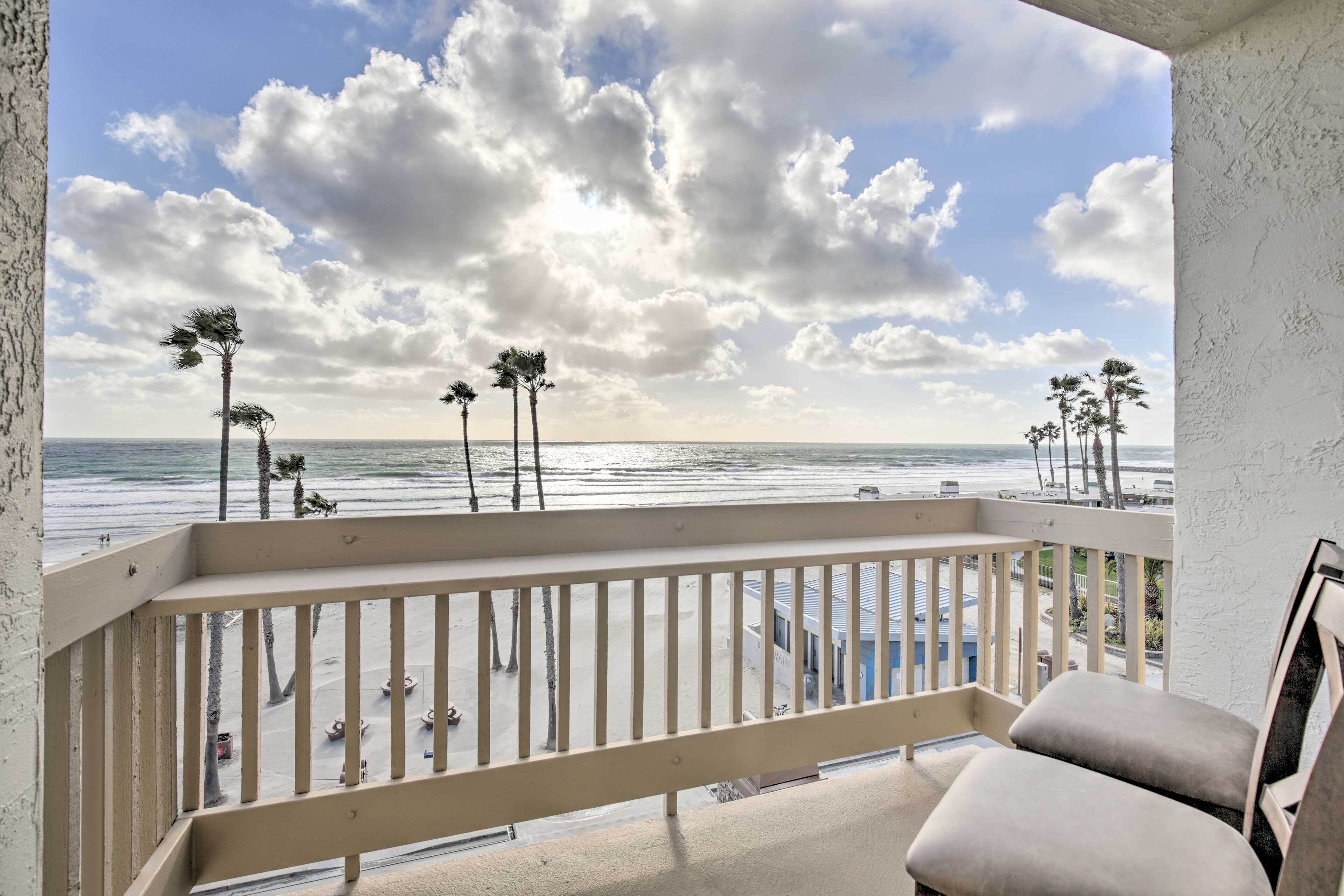 Heavenly Oceanfront Condo w/ Amenities Galore