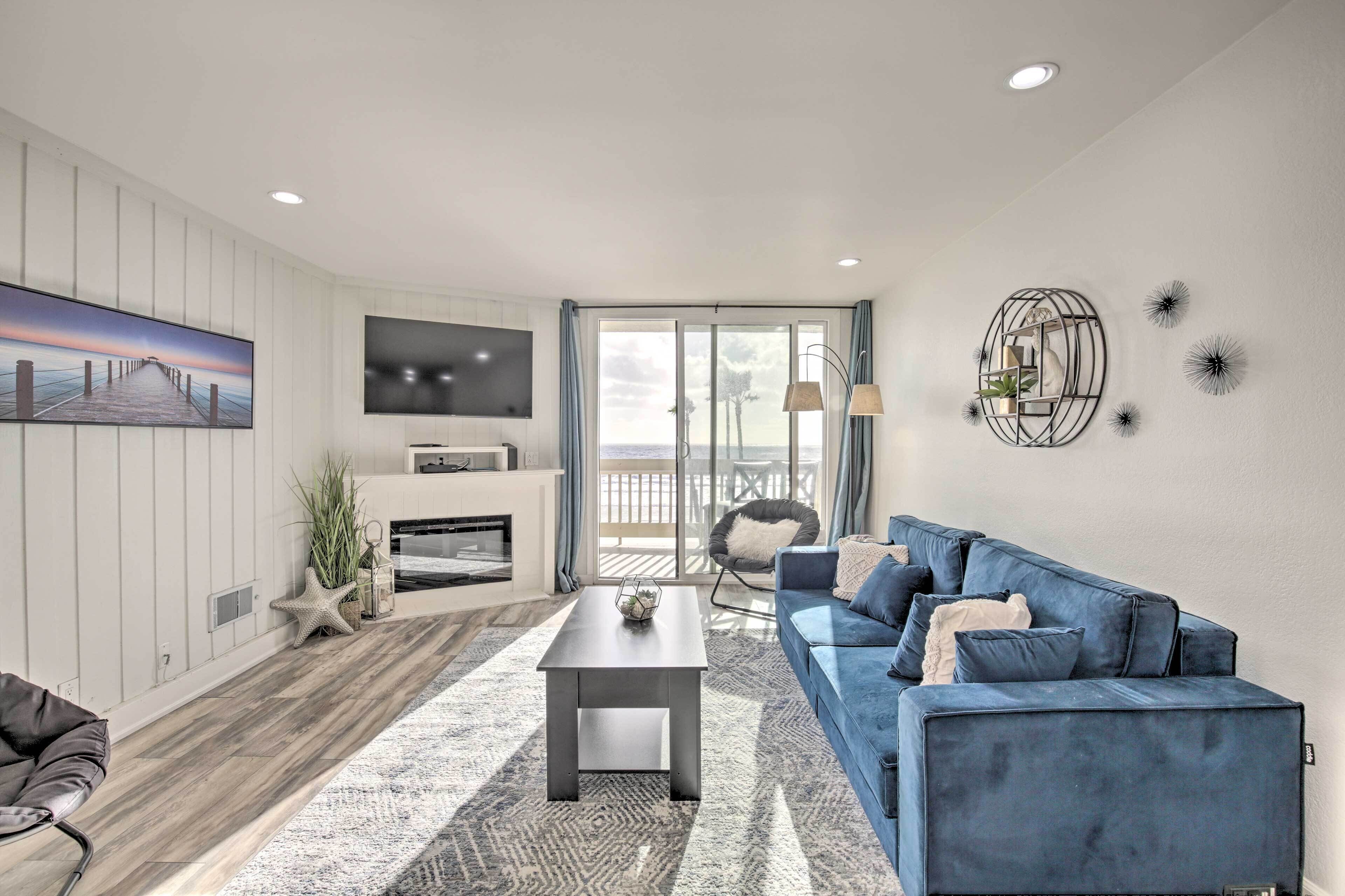 Heavenly Oceanfront Condo w/ Amenities Galore