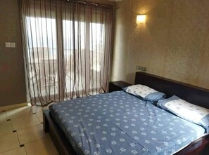 2 makuuhuonetta, vuodevaatteet