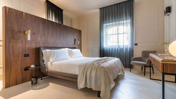 Suite | 1 chambre, minibar, coffres-forts dans les chambres, bureau