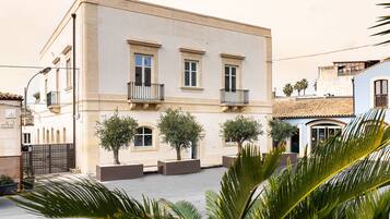 Façade de lâhĂ©bergement