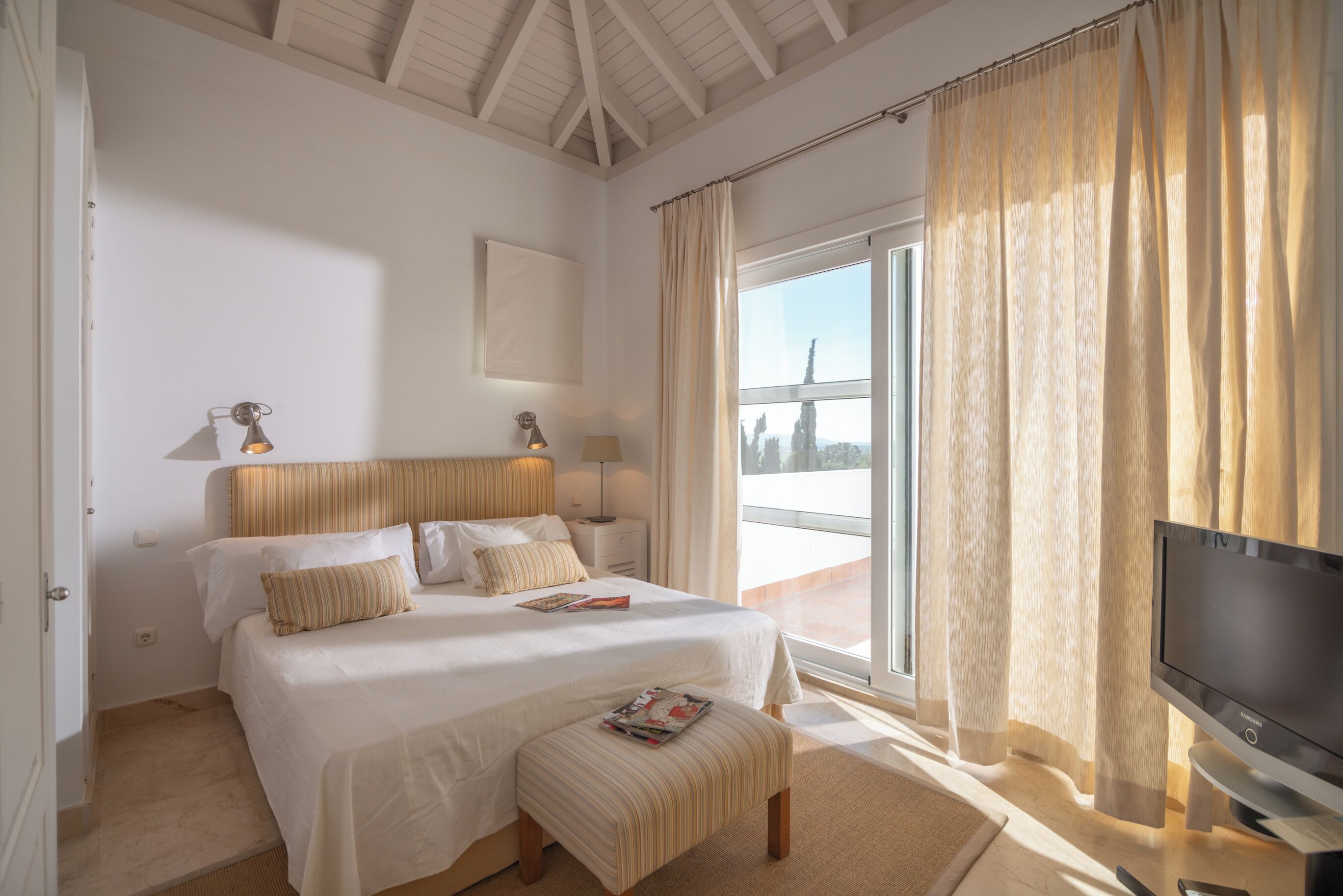 4 dormitorios, wifi gratis, ropa de cama