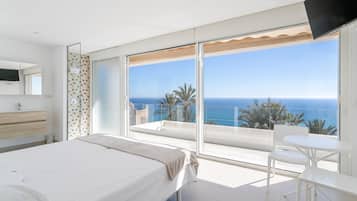 6 bedrooms, iron/ironing board, free WiFi, bed sheets