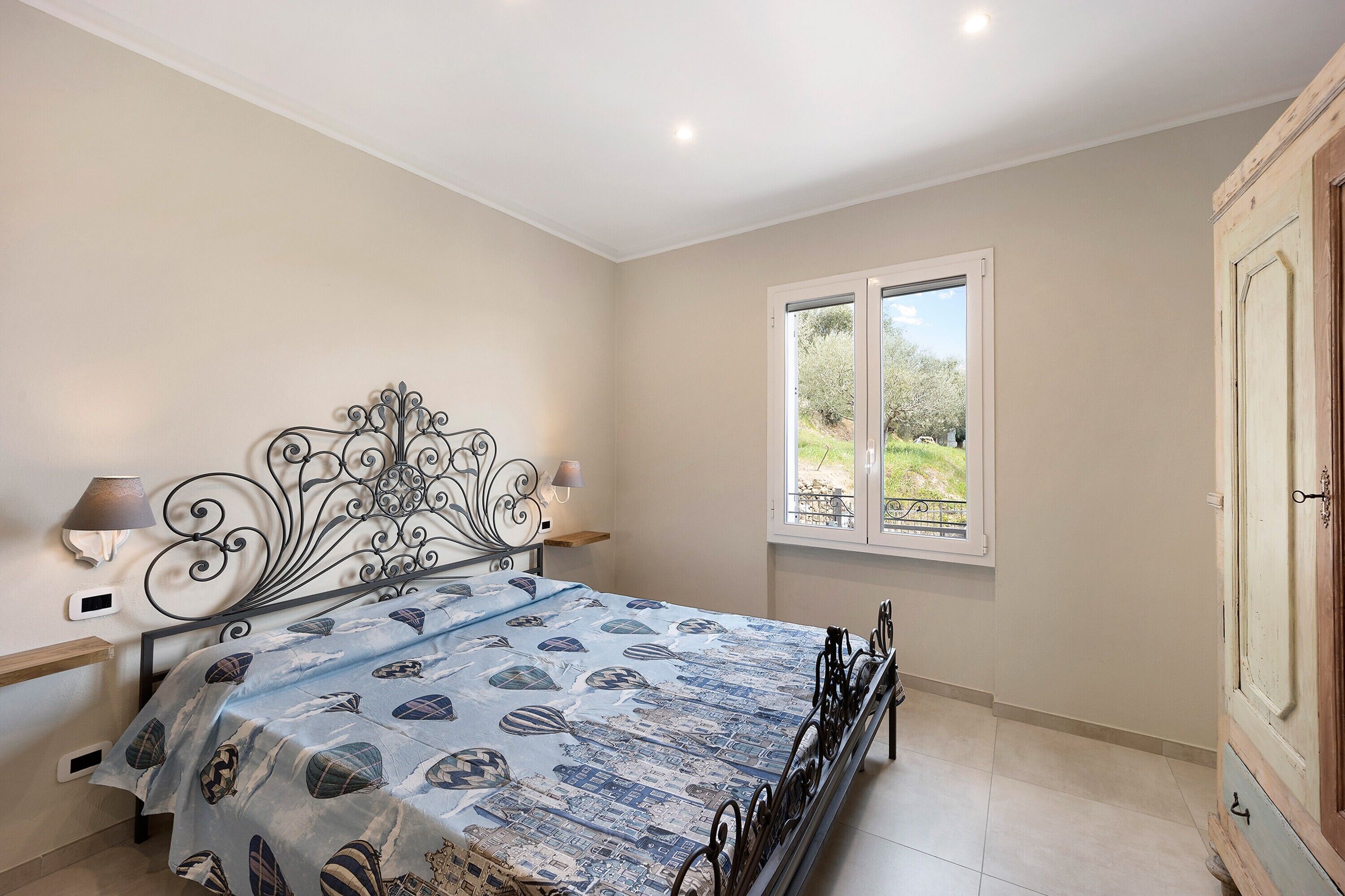 3 habitaciones, wifi gratis y ropa de cama 