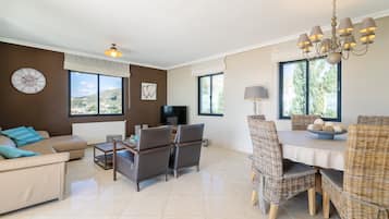 TV, DVD player, stereo