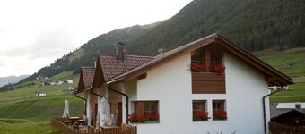 Apartment "Rieglhof Maisel" with Mountain View, Garden & Wi-Fi