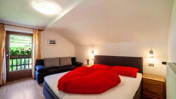 1 bedroom, iron/ironing board, free WiFi, bed sheets