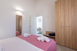 1 Schlafzimmer, Bügeleisen/Bügelbrett, kostenloses WLAN, Bettwäsche