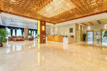 Interior. Afuer Chain Hotel (Tianzhu Bus Station Jinfeng Park)