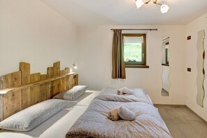 1 bedroom, free WiFi, bed sheets - Apartment 'Stefan Trepalle' with Mountain View, Shared Garden and Wi-Fi (Trepalle)