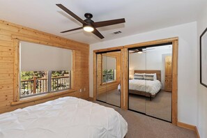 4 bedrooms, WiFi, bed sheets